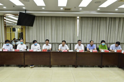 河南省人大常委會固體廢物污染環(huán)境防治&ldquo;一法一條例&rdquo;執(zhí)法檢查暨全國人大代表專題調(diào)研組赴平頂山市進(jìn)行檢查調(diào)研